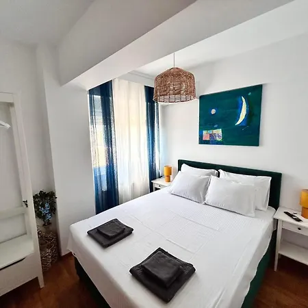 Sea Breeze Iii Apartman Peraía